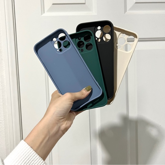 iPhone 13 Pro Max iPhone cases - Picture 5 of 8